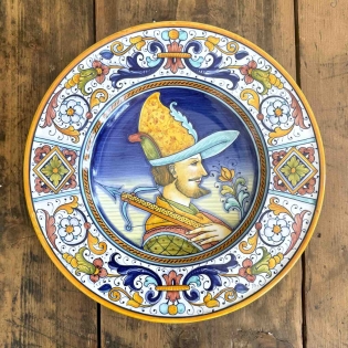 Piatto 30 cm. Ritratto di Cavaliere
